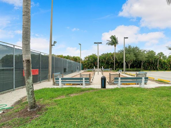 149 Valencia G, Delray Beach FL 33446