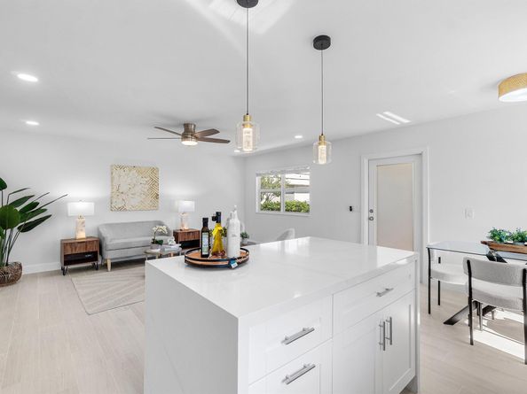 149 Valencia G, Delray Beach FL 33446