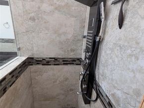 4572 SW 14th St, Deerfield Beach FL 33442