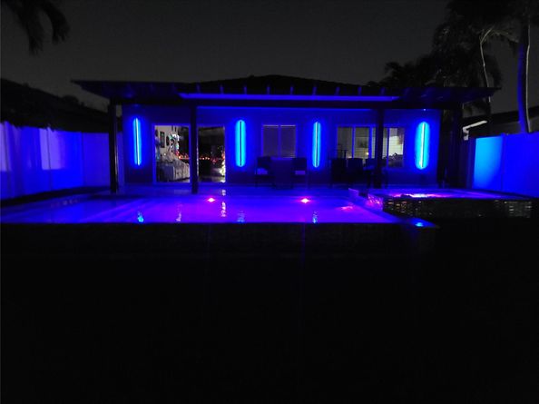 4572 SW 14th St, Deerfield Beach FL 33442