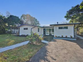 3024 SW 10th St, Fort Lauderdale FL 33312
