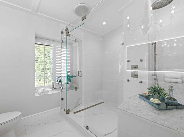 160 Parkwood Drive, Royal Palm Beach FL 33411