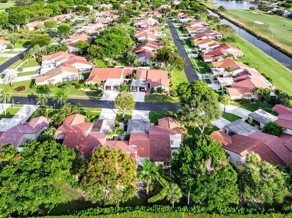 5956 Forest Grove Drive 2, Boynton Beach FL 33437