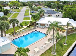 110 N Delaware Boulevard 16d, Jupiter FL 33458