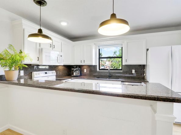 110 N Delaware Boulevard 16d, Jupiter FL 33458