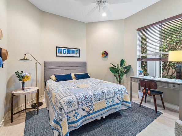 28 Laguna Terrace, Palm Beach Gardens FL 33418