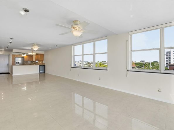 3100 NE 49TH St 501, Fort Lauderdale FL 33308