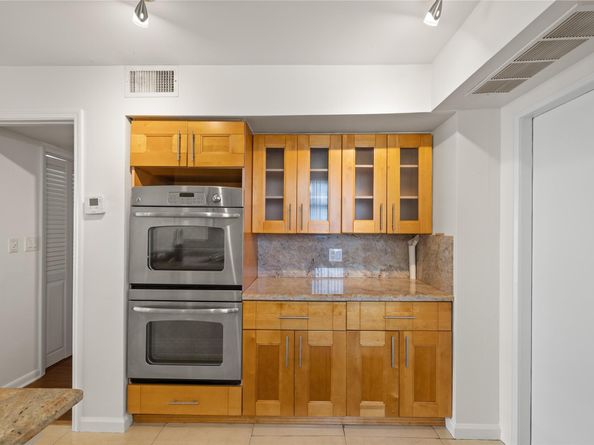 3100 NE 49TH St 501, Fort Lauderdale FL 33308