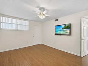 3100 NE 49TH St 501, Fort Lauderdale FL 33308