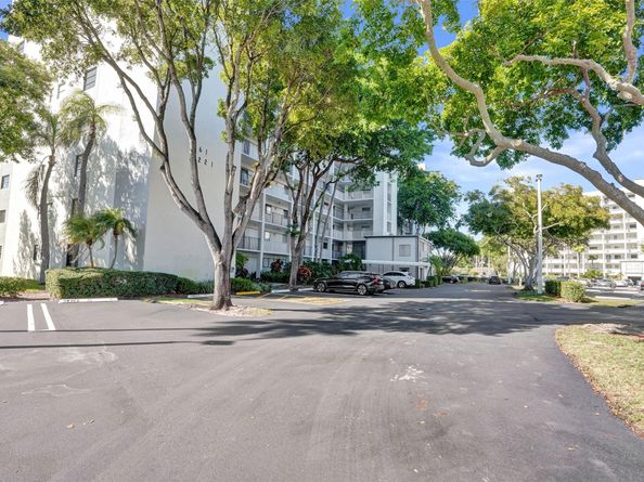 2221 Cypress Island Dr 501, Pompano Beach FL 33069