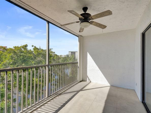 2221 Cypress Island Dr 501, Pompano Beach FL 33069