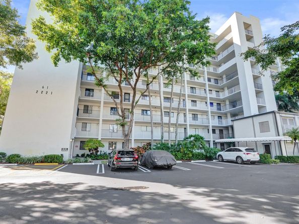 2221 Cypress Island Dr 501, Pompano Beach FL 33069