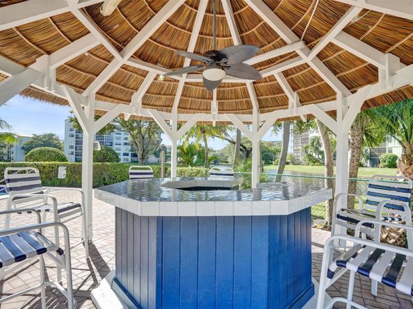 2221 Cypress Island Dr 501, Pompano Beach FL 33069