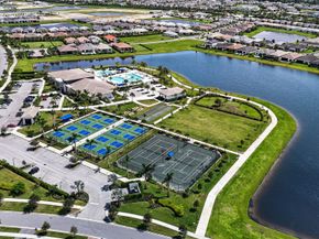 5303 Saint Armands Way, Westlake FL 33470