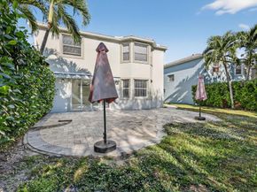 9115 Dupont Pl, Wellington FL 33414