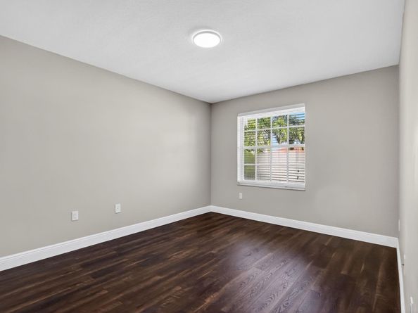 9115 Dupont Pl, Wellington FL 33414