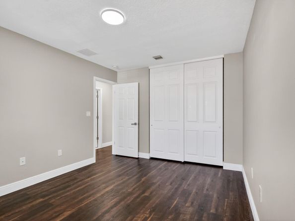 9115 Dupont Pl, Wellington FL 33414