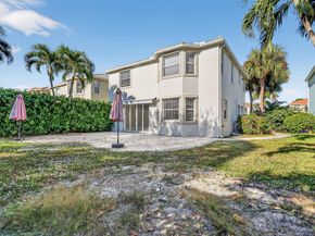 9115 Dupont Pl, Wellington FL 33414