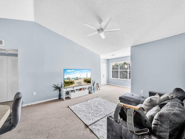 1401 Village Blvd 2126, West Palm Beach FL 33409