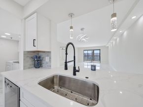 7290 Kinghurst Drive 709, Delray Beach FL 33446