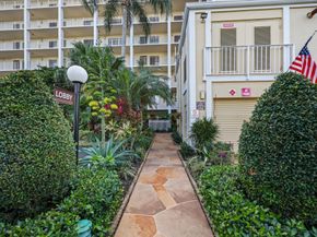 7290 Kinghurst Drive 709, Delray Beach FL 33446