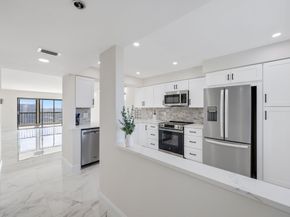 7290 Kinghurst Drive 709, Delray Beach FL 33446