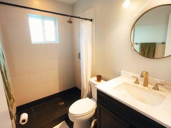 1017 Lincoln St, Hollywood FL 33019