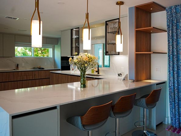 1017 Lincoln St, Hollywood FL 33019