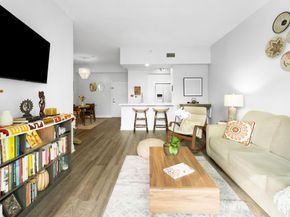 275 NE 18 St 202, Miami FL 33132