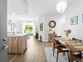 275 NE 18 St 202, Miami FL 33132