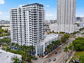 275 NE 18 St 202, Miami FL 33132