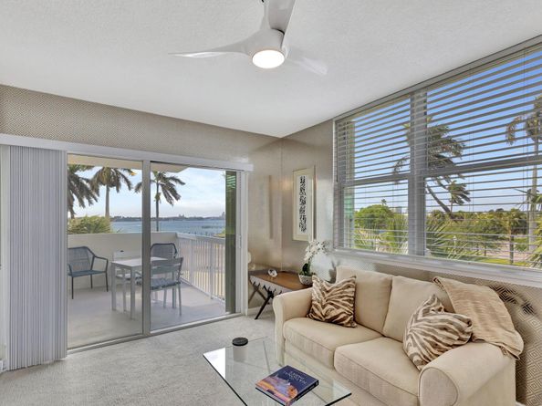 2600 N Flagler Drive 310, West Palm Beach FL 33407