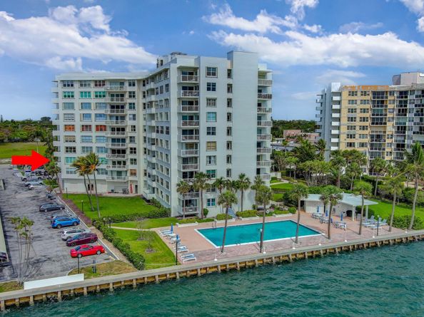 2600 N Flagler Drive 310, West Palm Beach FL 33407