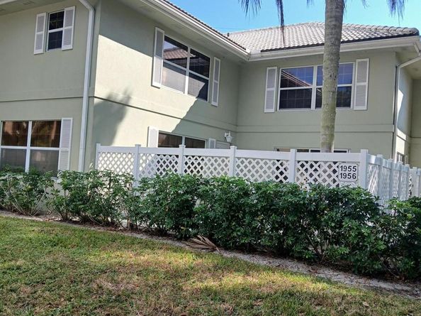 1956 Hartford Court, West Palm Beach FL 33409