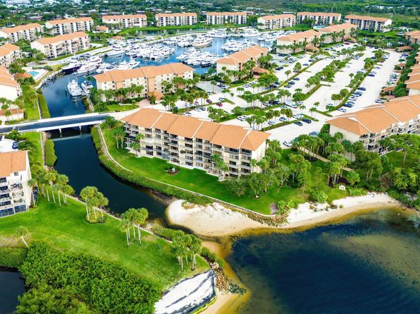 2501 Marina Isle Way 304, Jupiter FL 33477