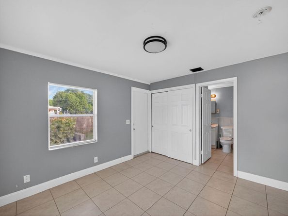 1373 W 35th Street, Riviera Beach FL 33404