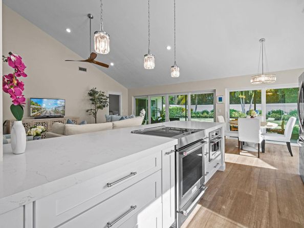 125 Sand Pine Drive, Jupiter FL 33477