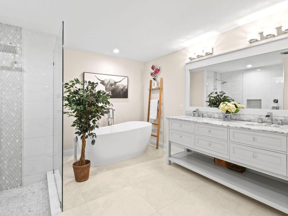 125 Sand Pine Drive, Jupiter FL 33477