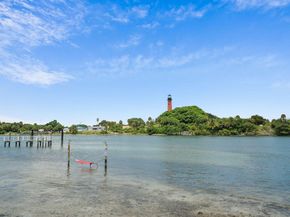 125 Sand Pine Drive, Jupiter FL 33477