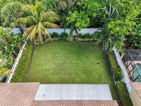 125 Sand Pine Drive, Jupiter FL 33477