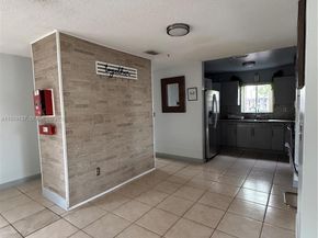 17902 NW 81st Court, Hialeah FL 33015