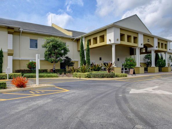 265 Windsor L, West Palm Beach FL 33417