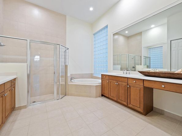 101 Dalena Way, Palm Beach Gardens FL 33418