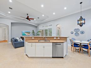 101 Dalena Way, Palm Beach Gardens FL 33418