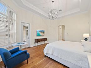 101 Dalena Way, Palm Beach Gardens FL 33418