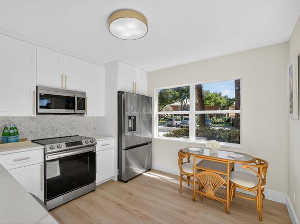 3103 Kingston Court, West Palm Beach FL 33409