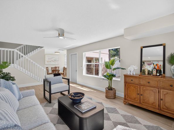 3103 Kingston Court, West Palm Beach FL 33409