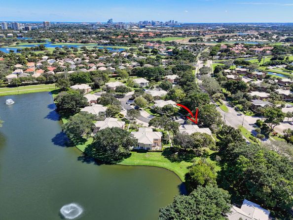 3103 Kingston Court, West Palm Beach FL 33409