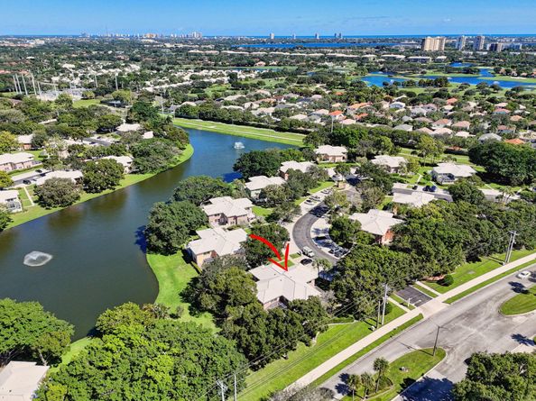 3103 Kingston Court, West Palm Beach FL 33409