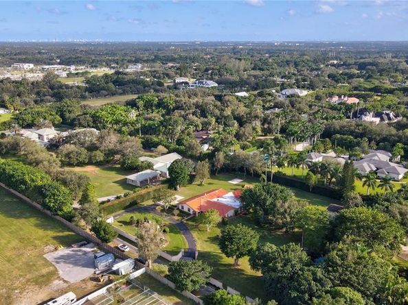 14130 SW 56th Mnr, Southwest Ranches FL 33330